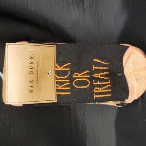 Rae Dunn NWT 10-pack Halloween Ankle Socks, Candy Corn Pack